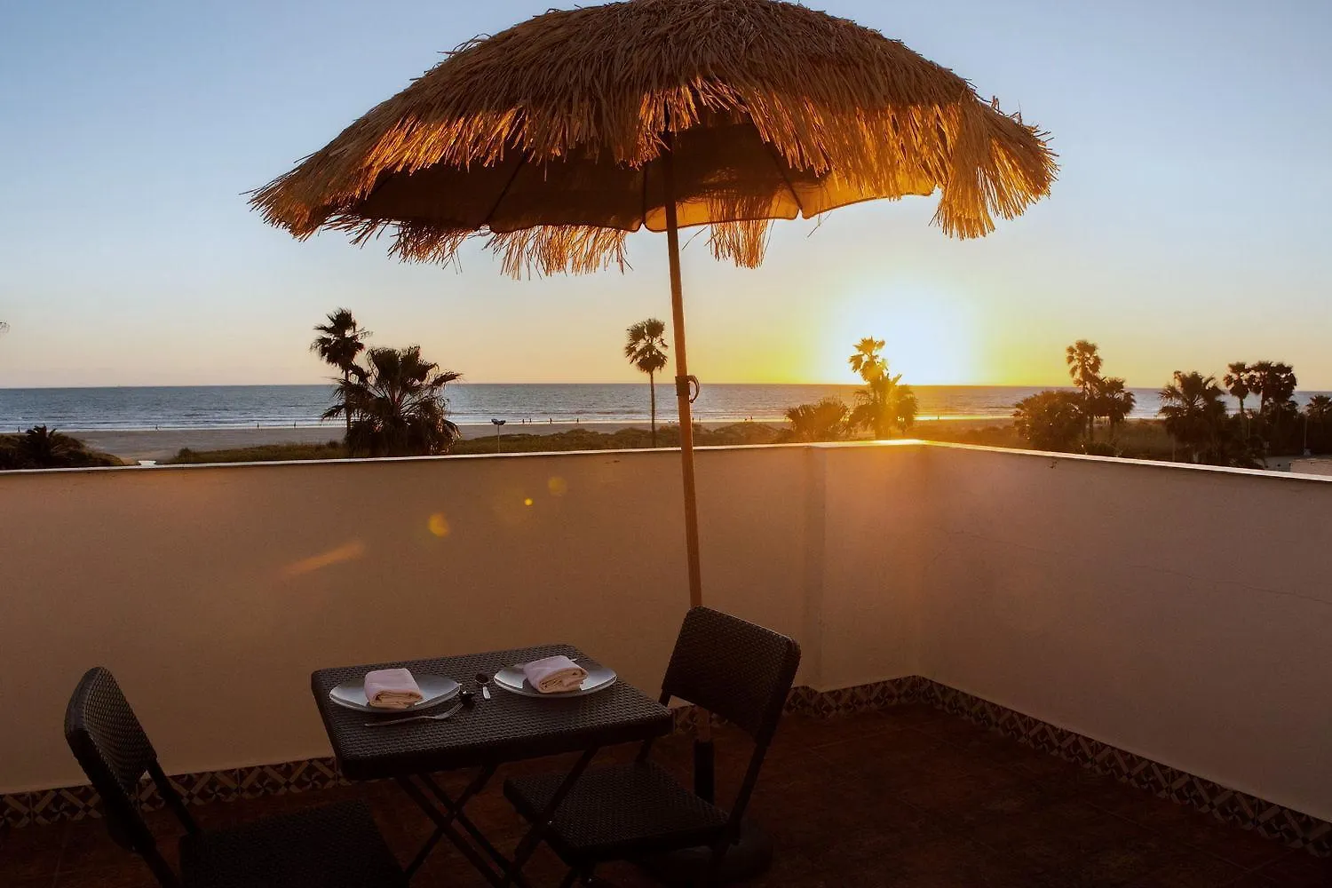 Hotel Playa Conil - Beachfront Studios & Suites Conil De La Frontera