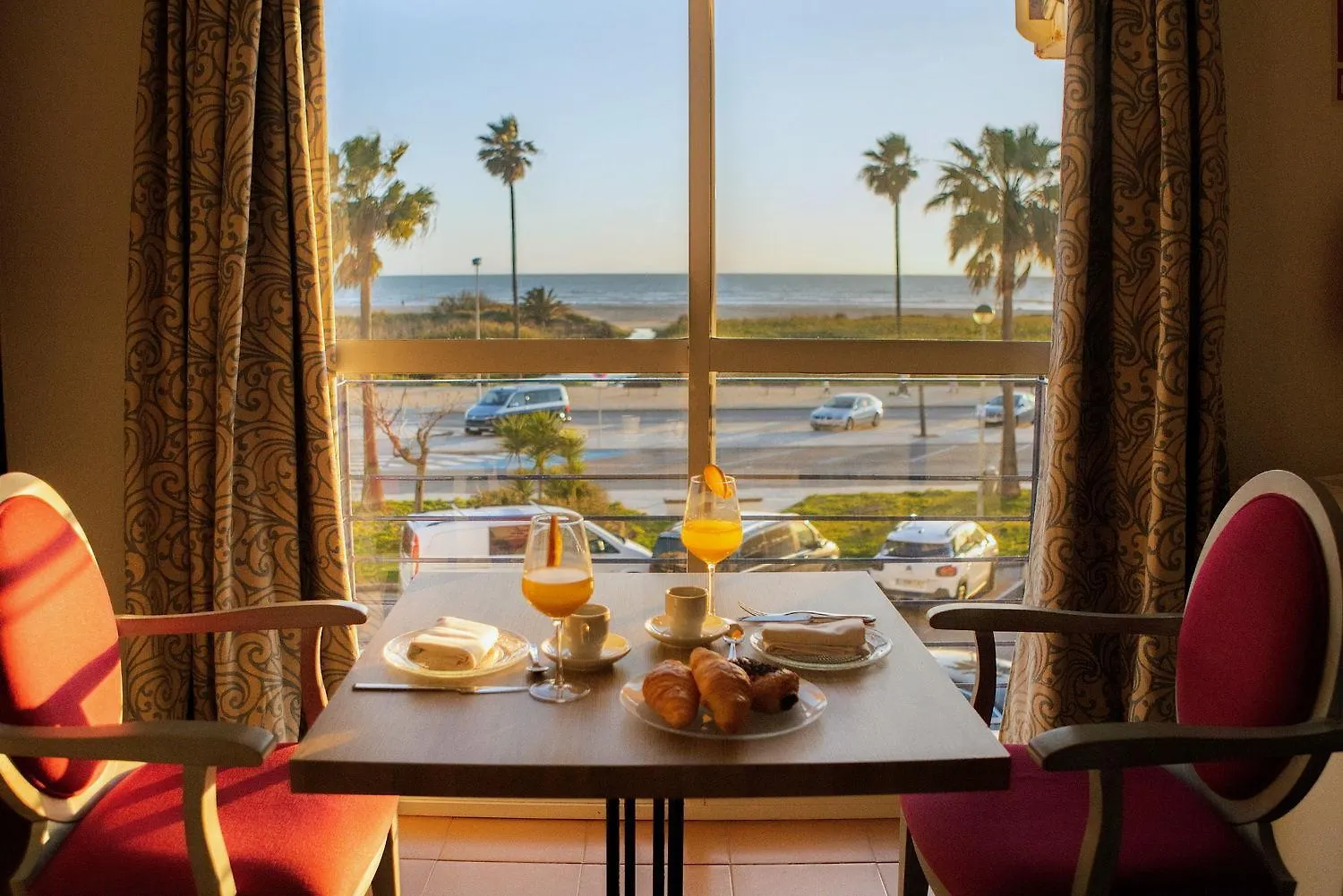Hotel Playa Conil - Beachfront Studios & Suites Conil De La Frontera